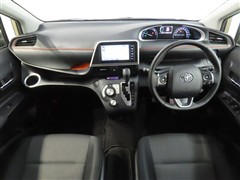 シエンタHV 1.5G 7ニンノリ