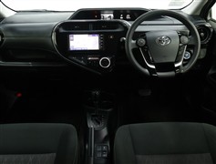 アクア 1.5S スタイルブラック