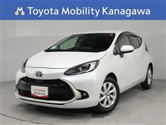 トヨタ　アクア 1.5Z