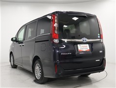 エスクァイア HV 1.8Gi BT