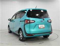 シエンタHV 1.5Gクエロ