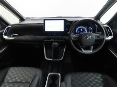 ヴォクシーHV 1.8S-Z 7ニン