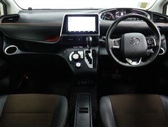 シエンタHV 1.5Gクエロ 7ニンノリ