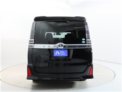 ヴォクシー ZSキラメキ2 7ニンノリ