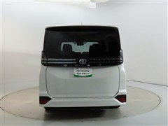 ヴォクシー 2.0S-Z 7ニンノリ