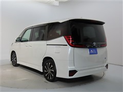 ノア 2.0S-Z 7ニンノリ