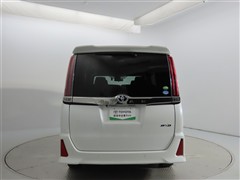 ノア 2.0Si WxB2 7ニンノリ