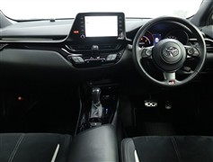 C-HR HV 1.8S GRスポーツ