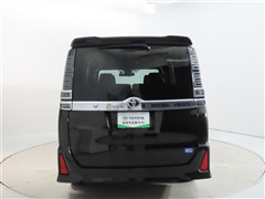 ヴォクシー ZSキラメキ3 7ニンノリ