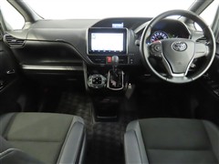 ノア 2.0Si WxB2 7ニンノリ