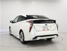 プリウス Sツーリング