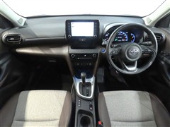 ヤリスクロスHV 1.5Z