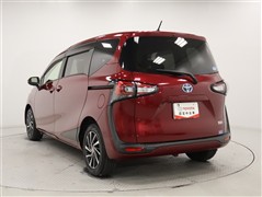 シエンタ HV 1.5G クエロ