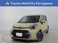 トヨタ　シエンタHV 1.5Z 5ニンノリ