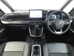 ノアHV 1.8S-Z 7ニンノリ