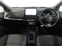 アクア 1.5GRスポーツ