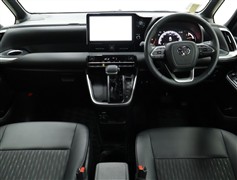 ノア 2.0S-Z 7ニンノリ