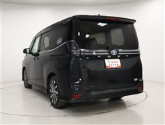 ヴォクシーHV S-Z