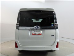 ヴォクシーHV ZSキラメキ2 7ニン