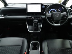 ノアHV 1.8S-Z 7ニンノリ