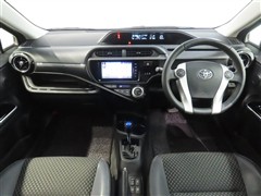 アクア 1.5X-アーバン