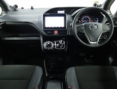 ノア ハイブリッドSi Wxb2