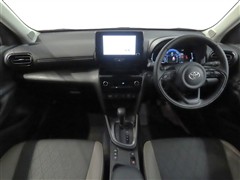 ヤリスクロスHV 1.5Z