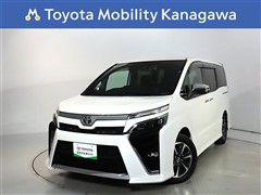 ヴォクシー ZSキラメキ3 7ニンノリ