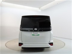 ヴォクシー 2.0S-Z 7ニンノリ