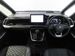 ヴォクシー 2.0S-Z 7ニンノリ