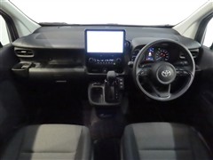 シエンタHV 1.5G 7ニンノリ