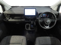 シエンタHV 1.5Z 5ニンノリ