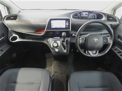 シエンタHV 1.5G 7ニンノリ