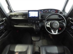 N-BOX カスタムG・EXターボHS