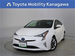 トヨタ　プリウス S ツーリングセレクション