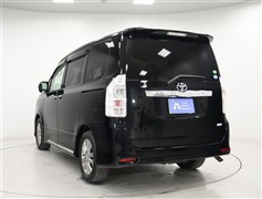 ヴォクシー 2.0ZSキラメキ3