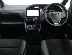 ヴォクシー 2.0ZSキラメキ3