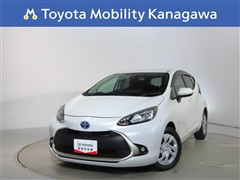 トヨタ　アクア 1.5G