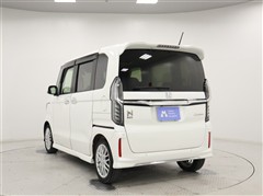 N-BOX カスタムL ターボ