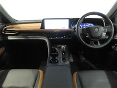 クラウンクロスオーバー2.4RSアド