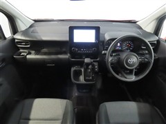 シエンタ 1.5G 7ニンノリ