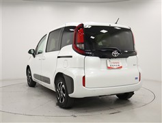 シエンタHV1.5 G 4WD7ニンノリ