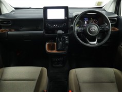 シエンタHV1.5 G 4WD7ニンノリ