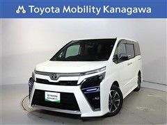 ヴォクシー ZSキラメキ3 7ニンノリ