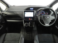 ヴォクシー ZSキラメキ3 7ニンノリ