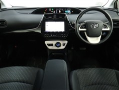 プリウス 1.8Sセーフティプラス