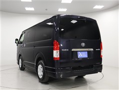 ハイエースV スーパーGLダークP2