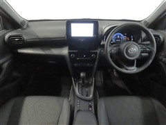 ヤリスクロスHV 1.5Z