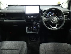 シエンタHV 1.5Z 5ニンノリ