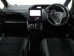 ヴォクシー 2.0ZSキラメキ3